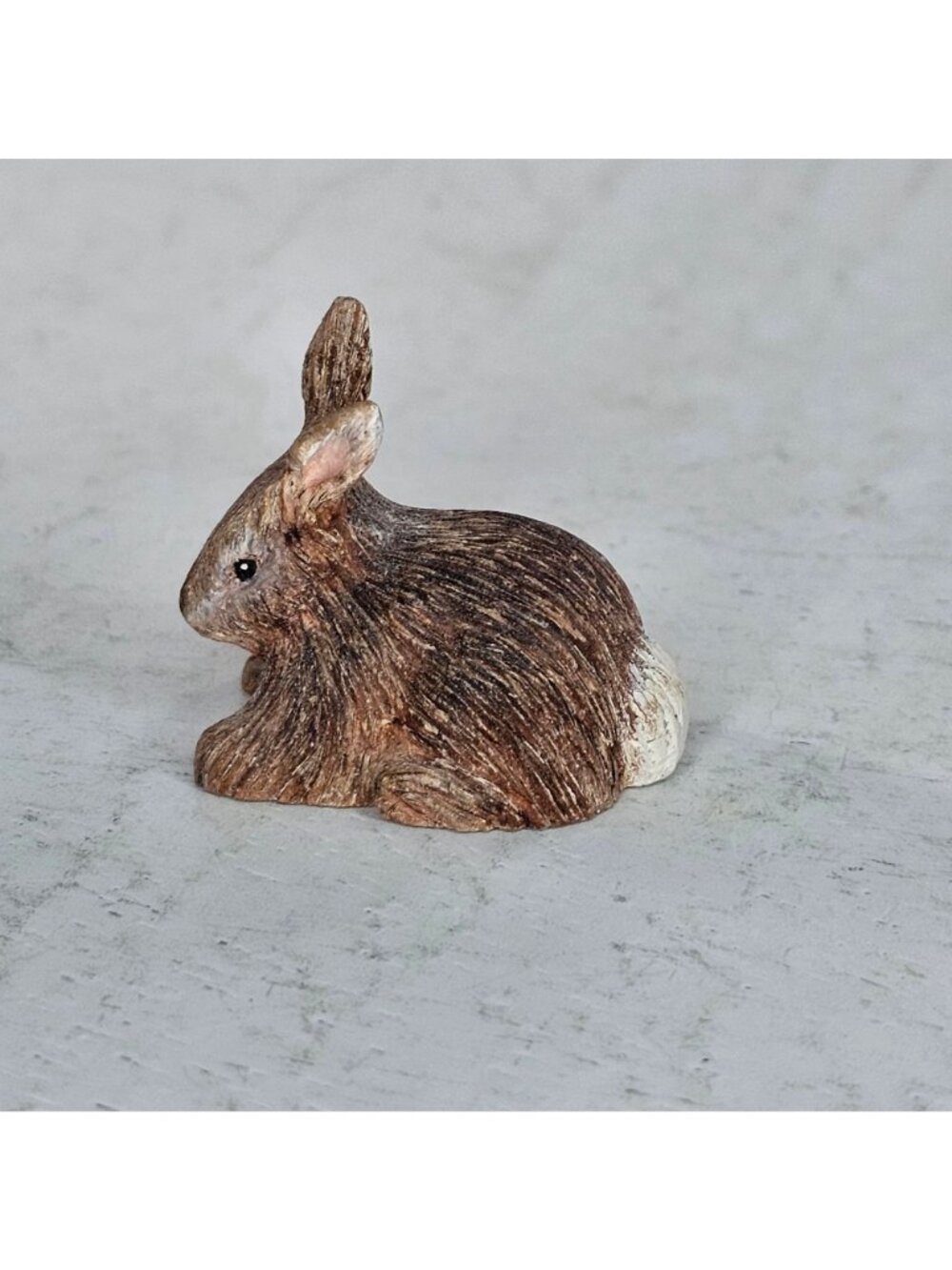 Hand Carved Wood Bunny Rabbit Figurine By Buyrl Ann Franks Miniature Sculpture - Picture 3 of 8